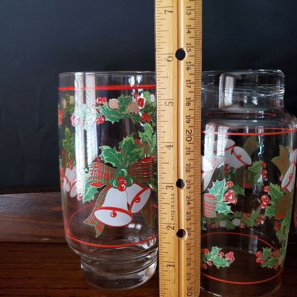 Set of 4 Holly Jingle Bells Christmas Holiday Glasses - Picture 2 of 6
